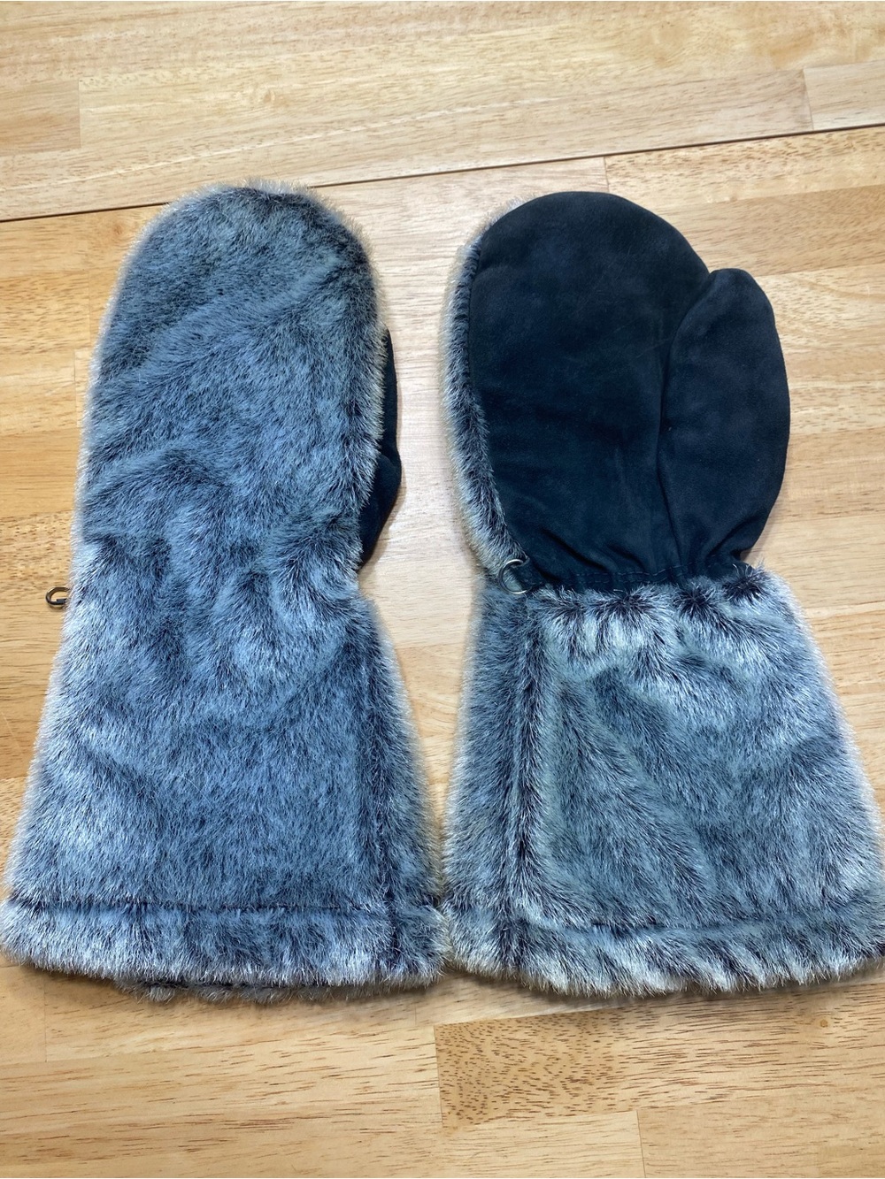 Vintage Kebek Mittens With Suede Palms And Fur  Black and White Size M